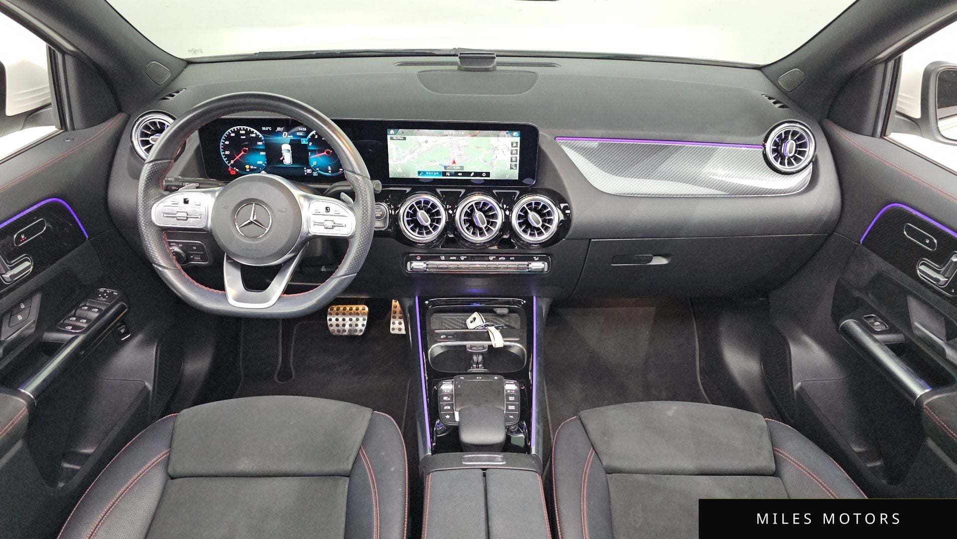 Mercedes-Benz GLA-Class H247 2021 — миниатюра 10