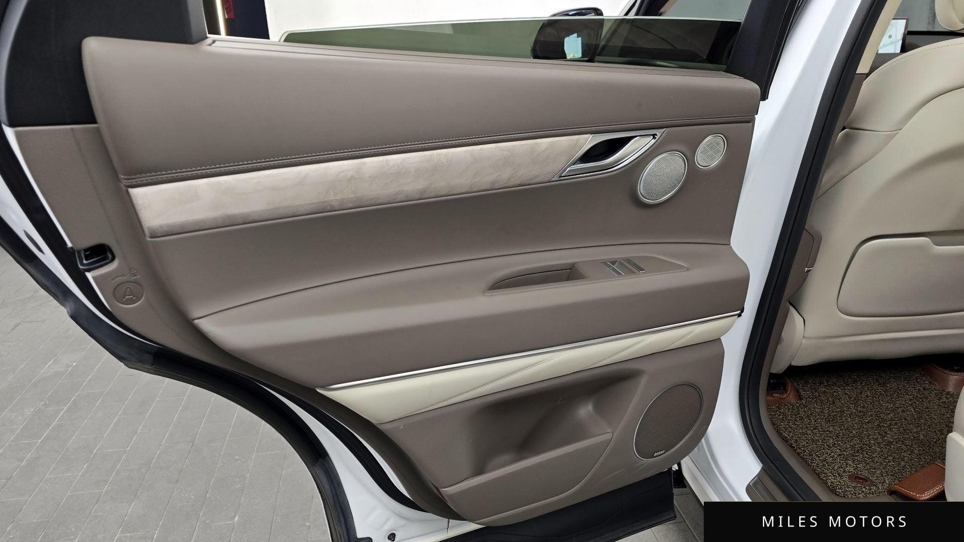 Genesis GV80 2021 — миниатюра 15