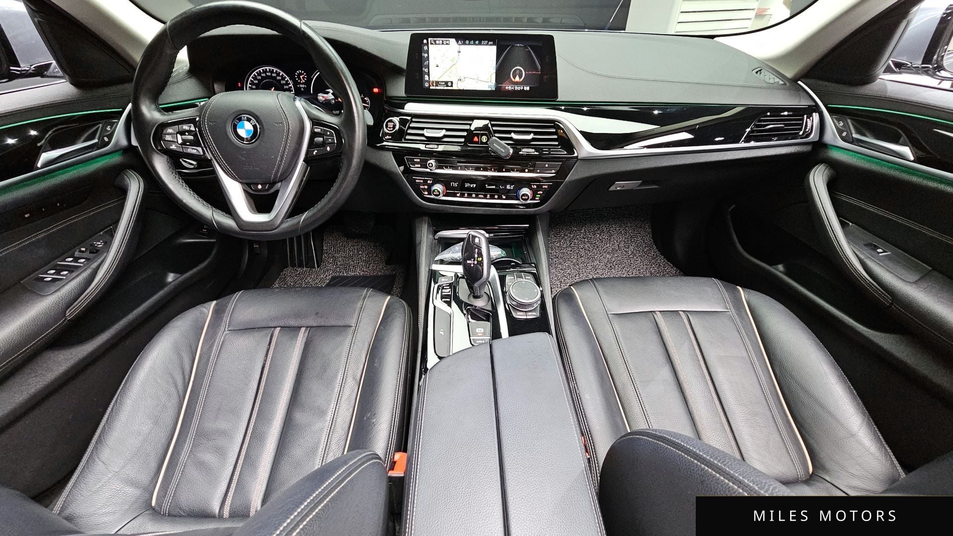 BMW 5 Series (G30) 2018 — миниатюра 7