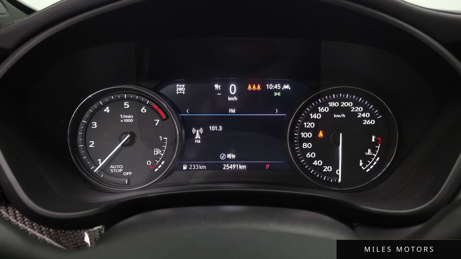 Cadillac XT4 2023 — миниатюра 11