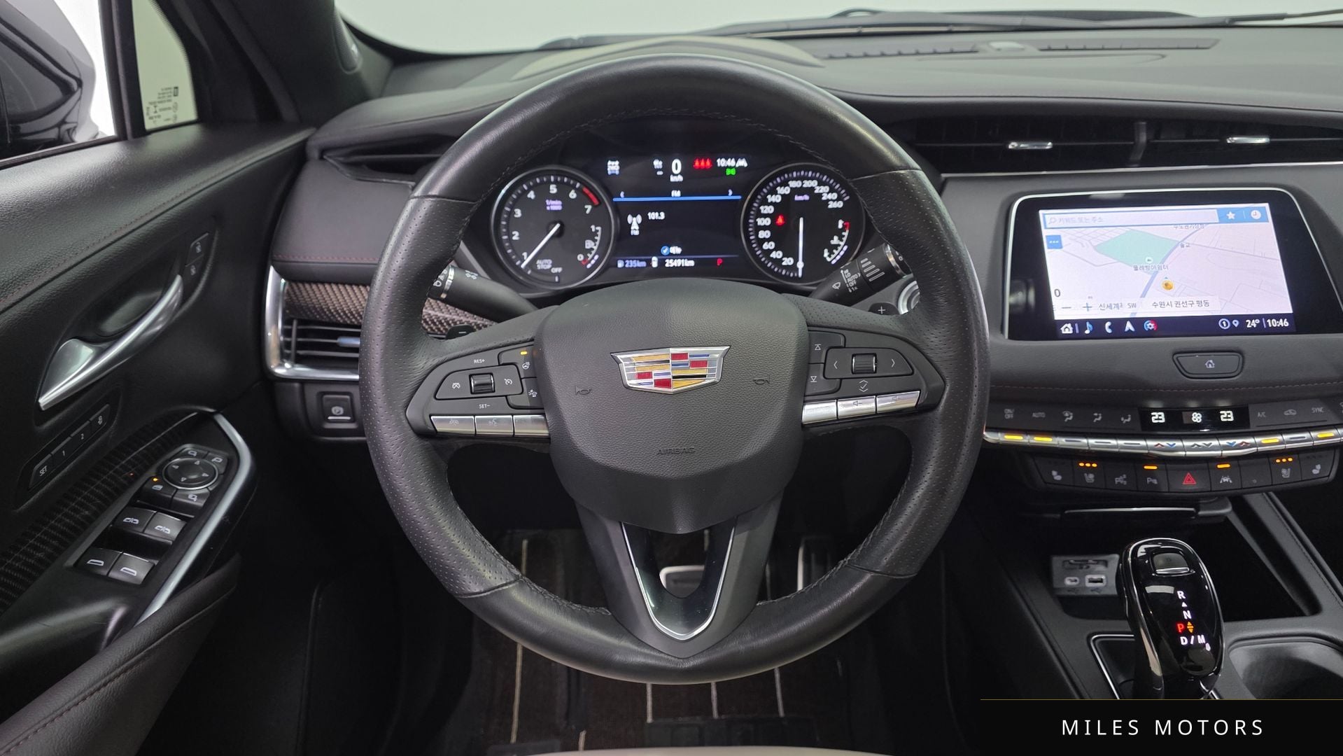 Cadillac XT4 2023 — миниатюра 19