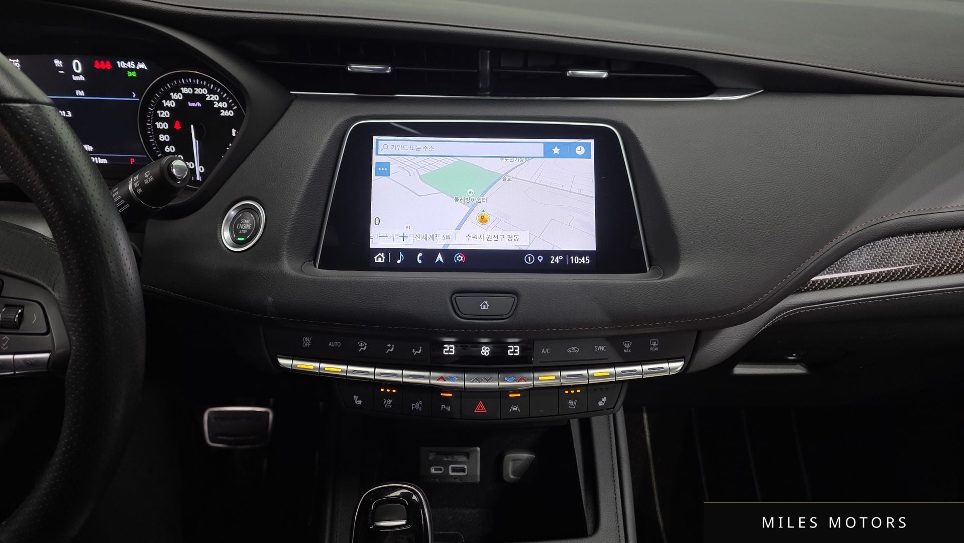 Cadillac XT4 2023 — миниатюра 20