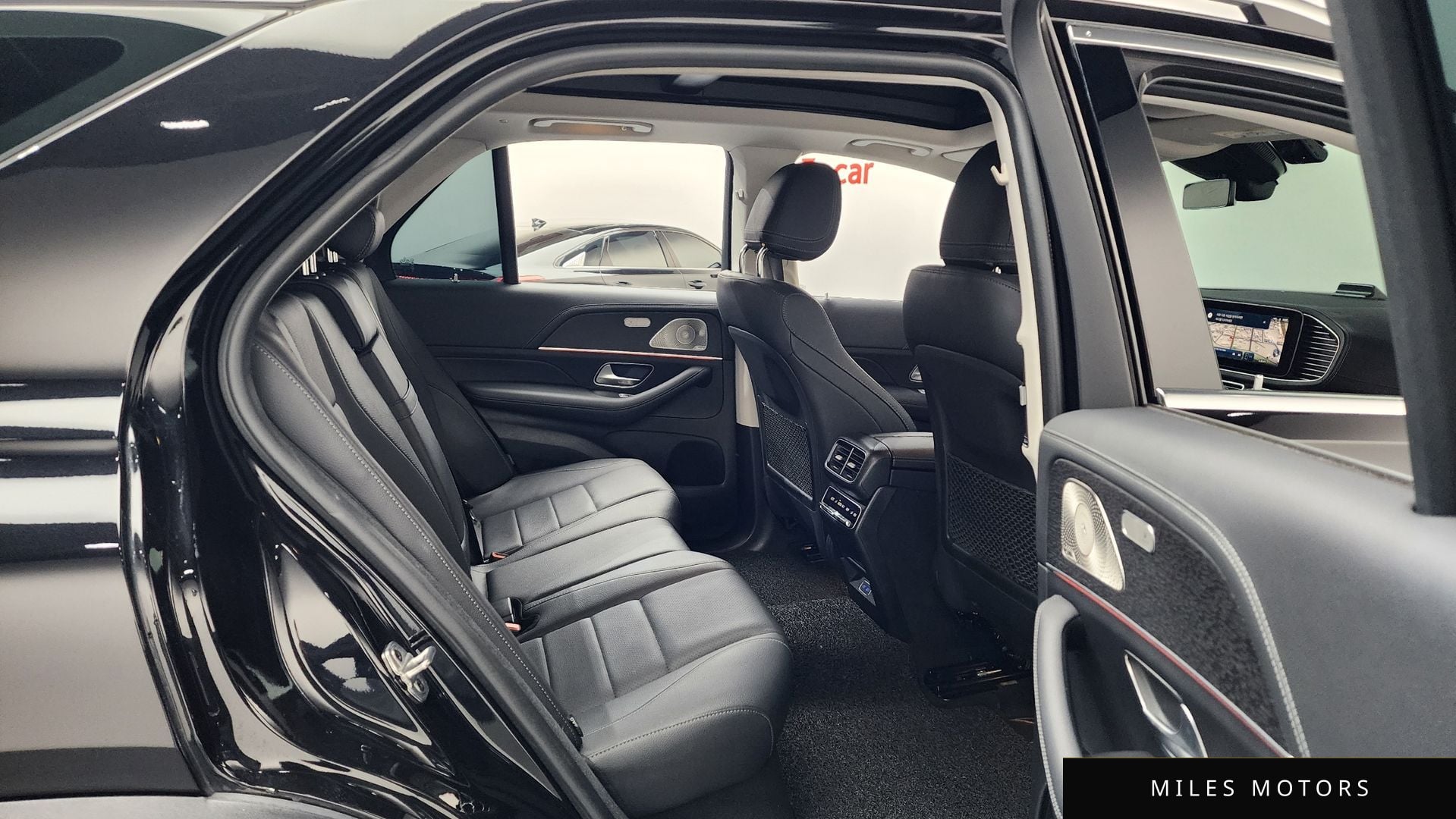 Mercedes-Benz GLE-Class W167 2024 — миниатюра 11