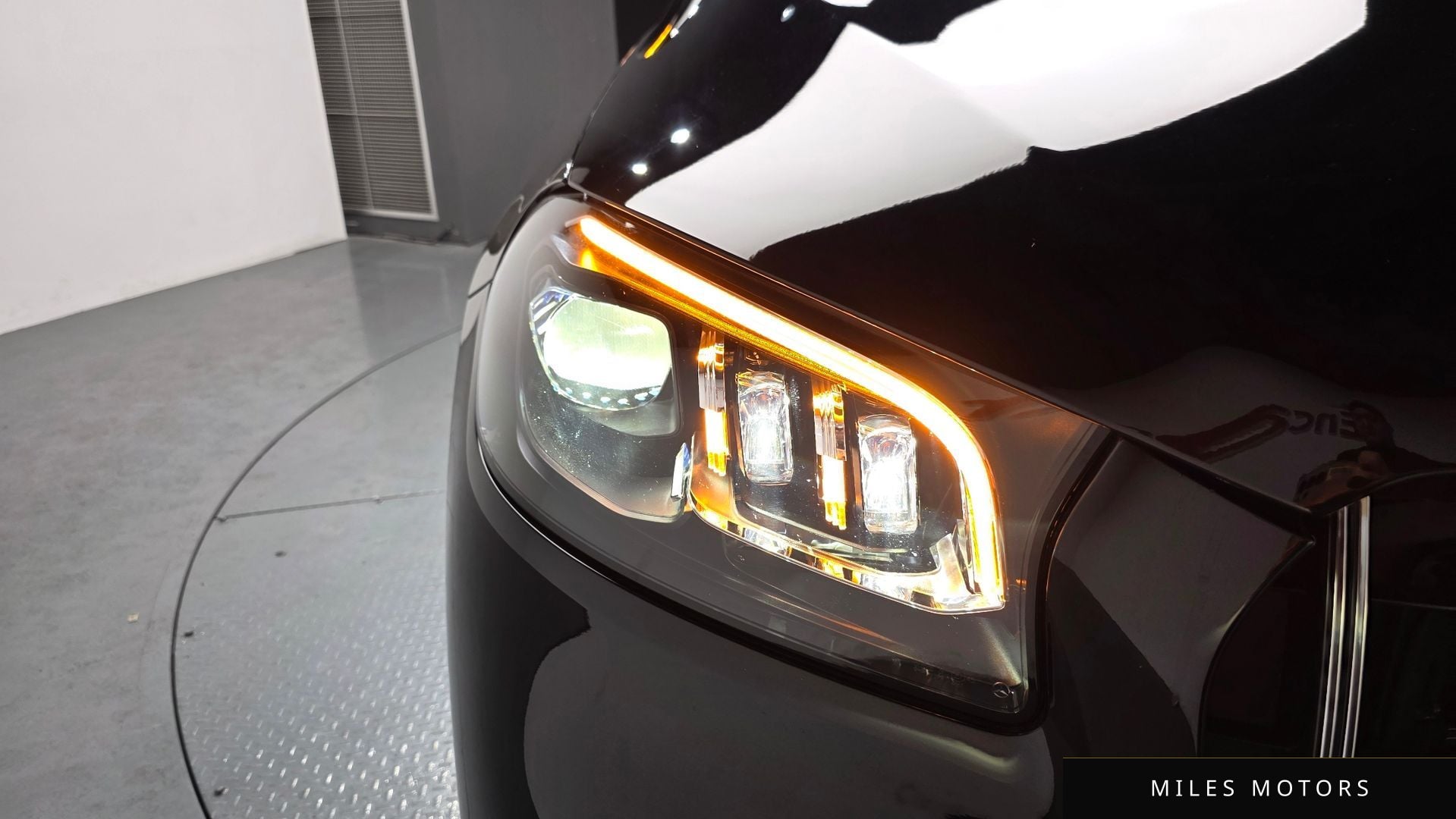 Mercedes-Benz GLS-Class X167 2023 — миниатюра 8