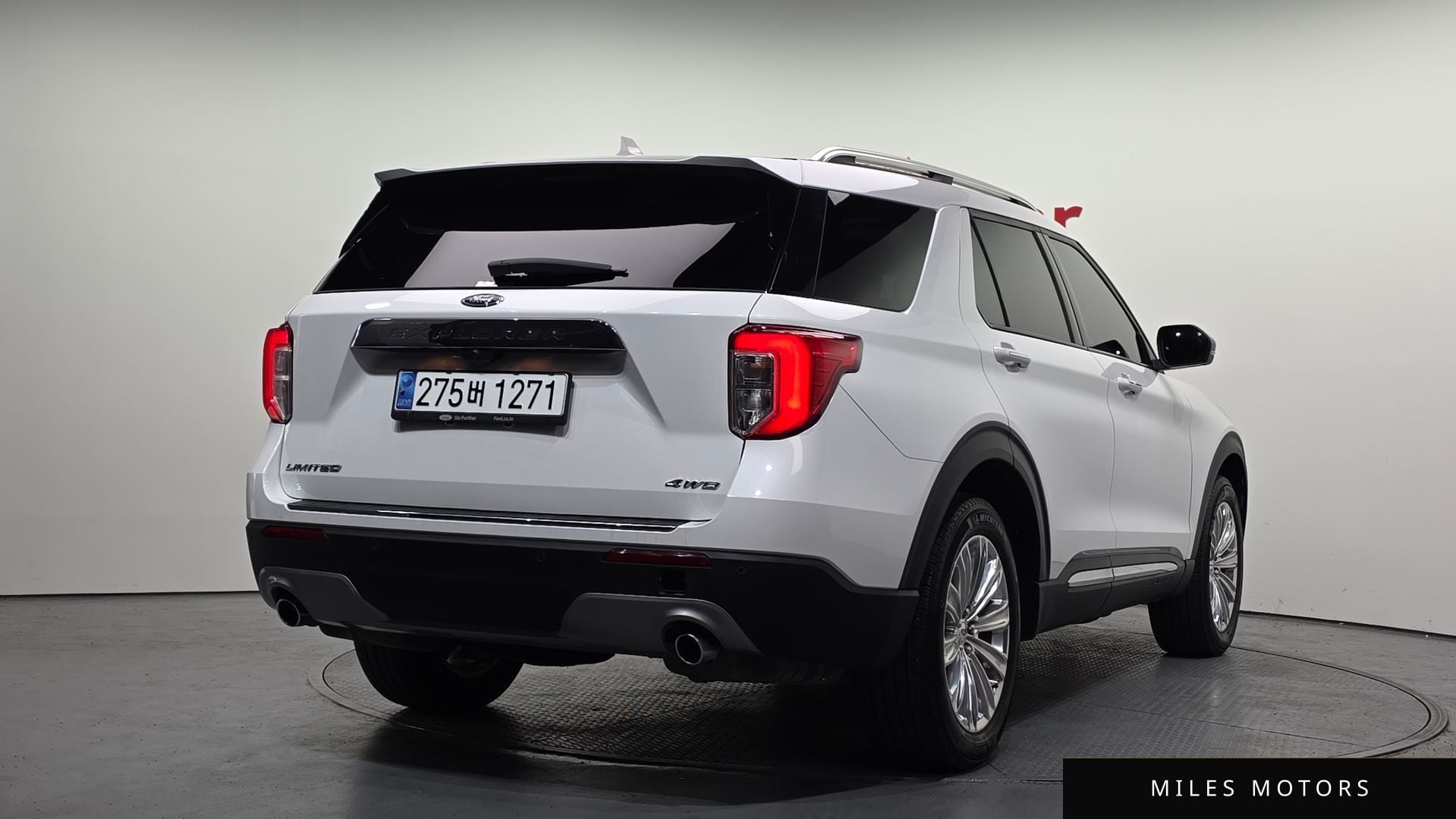 Ford Explorer 2023 — миниатюра 2