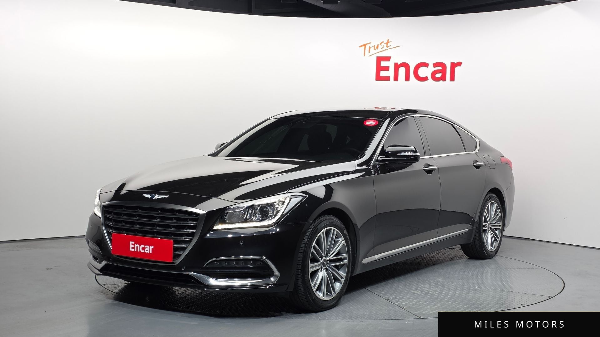 Genesis G80 2018 — фото 1 из 12