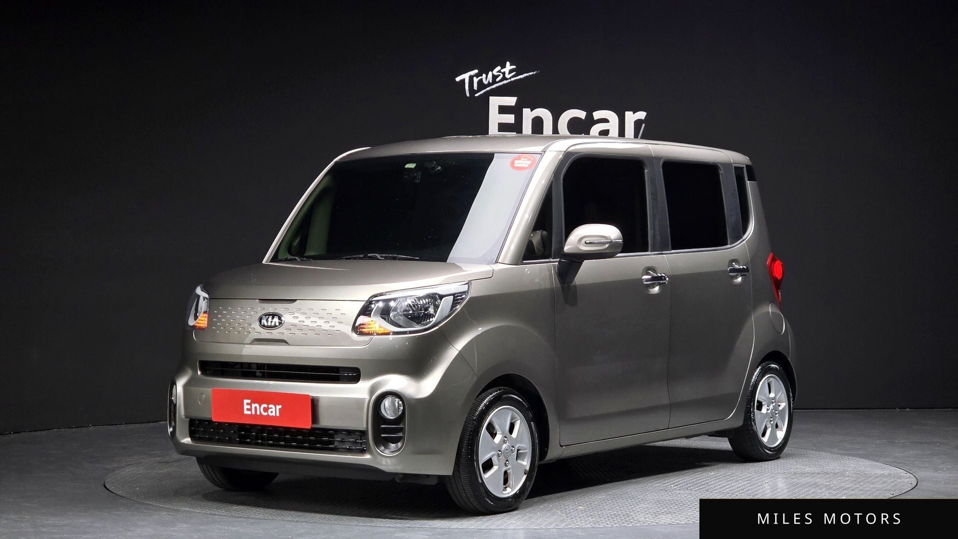 Kia RAY 2021 — фото 1 из 12
