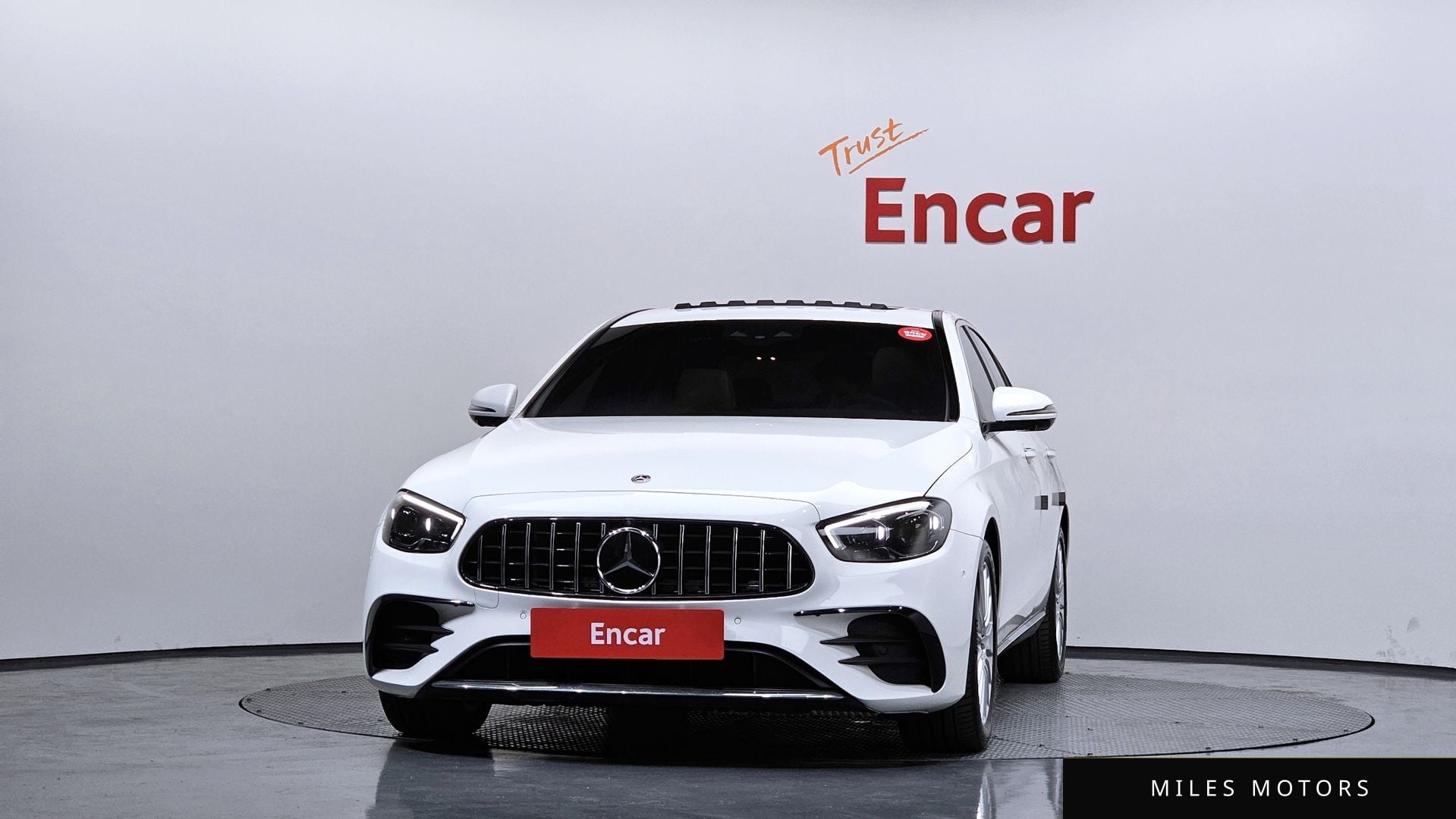 Mercedes-Benz E-Class W213 2023 — миниатюра 3