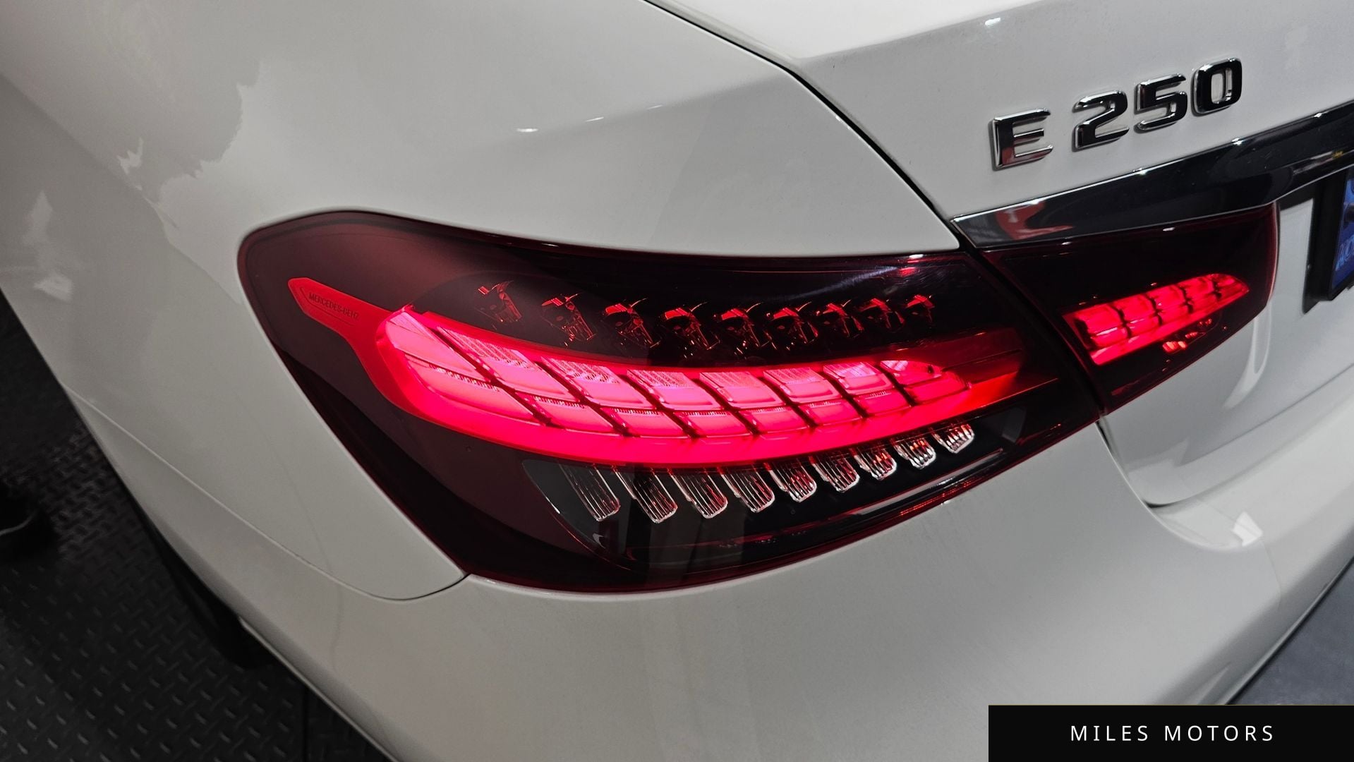 Mercedes-Benz E-Class W213 2023 — миниатюра 9