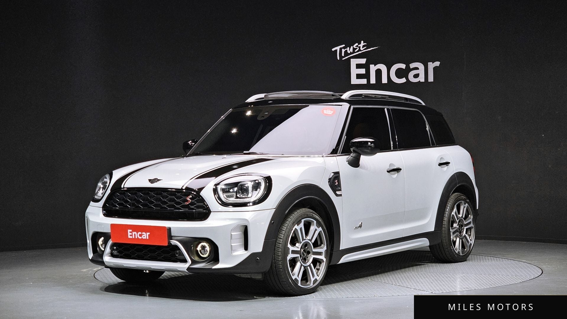 MINI Countryman 2022 — фото 1 из 12