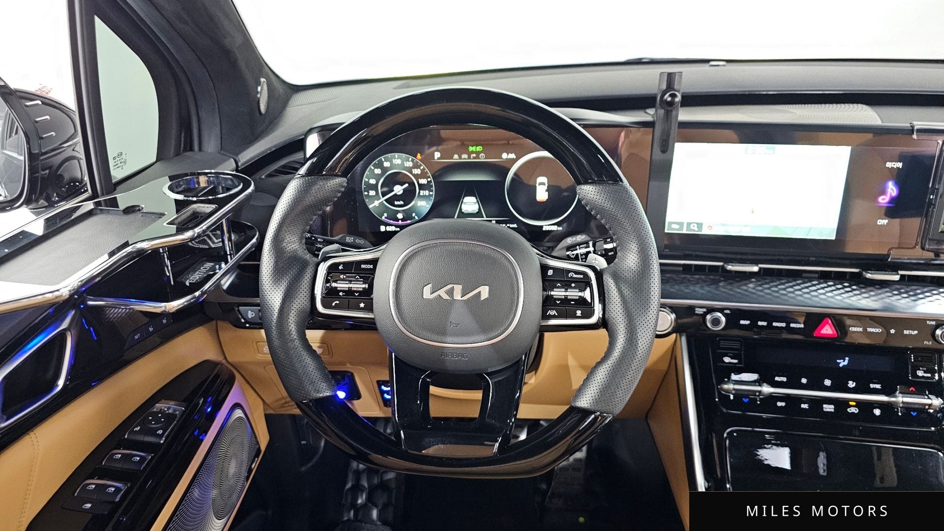 Kia Carnival 2021 — миниатюра 6
