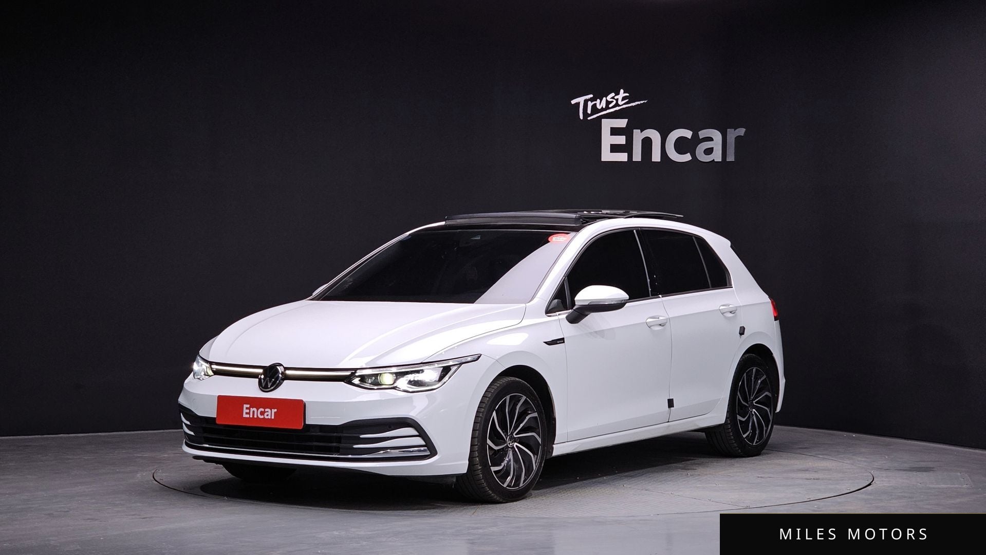 Volkswagen Golf 2022 — фото 1 из 12