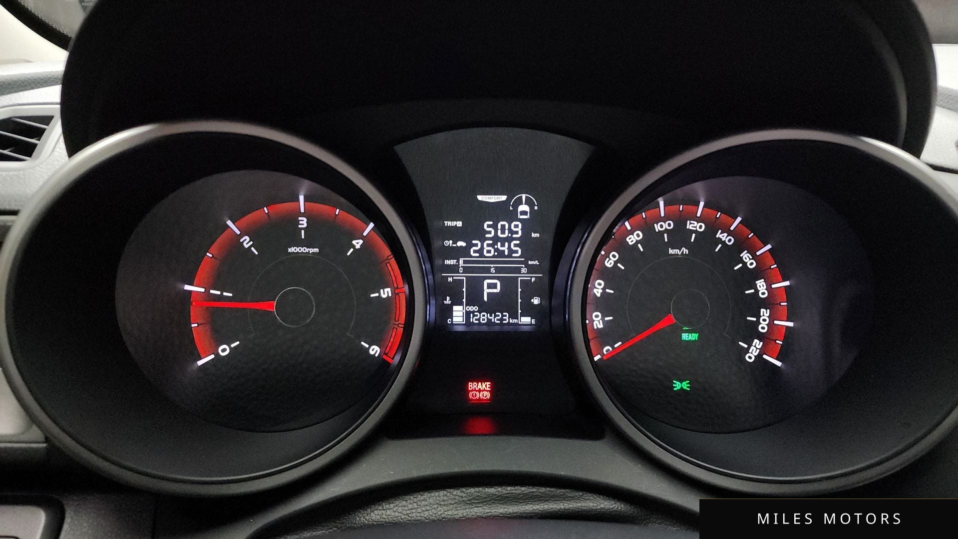 KG Mobility Tivoli 2016 — миниатюра 8