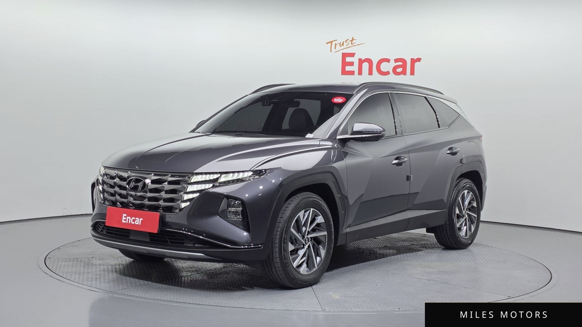 Hyundai Tucson 2022 — фото 1 из 12