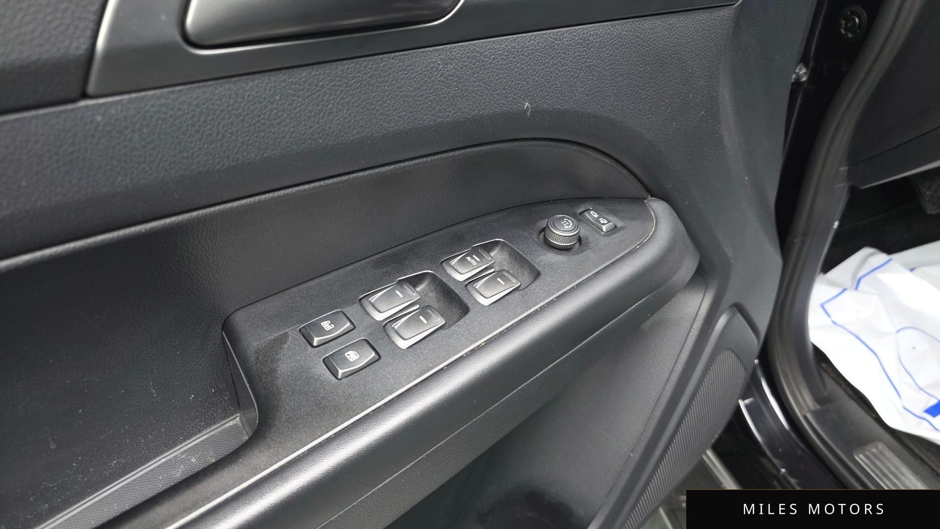 KG Mobility Rexton 2021 — миниатюра 31