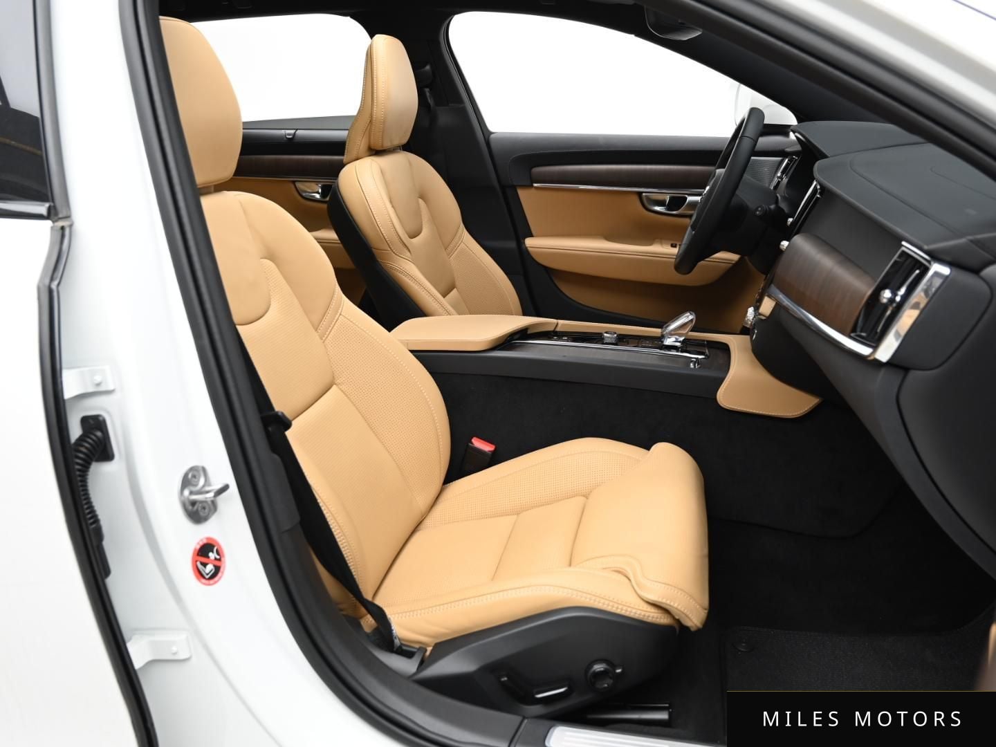 Volvo V90 2024 — миниатюра 10