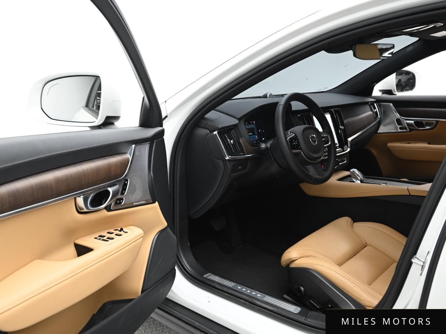 Volvo V90 2024 — миниатюра 11