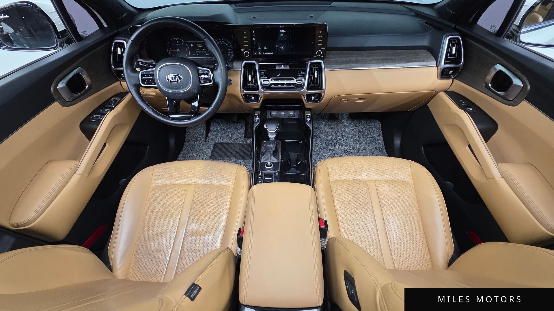 Kia Sorento 2021 — миниатюра 10