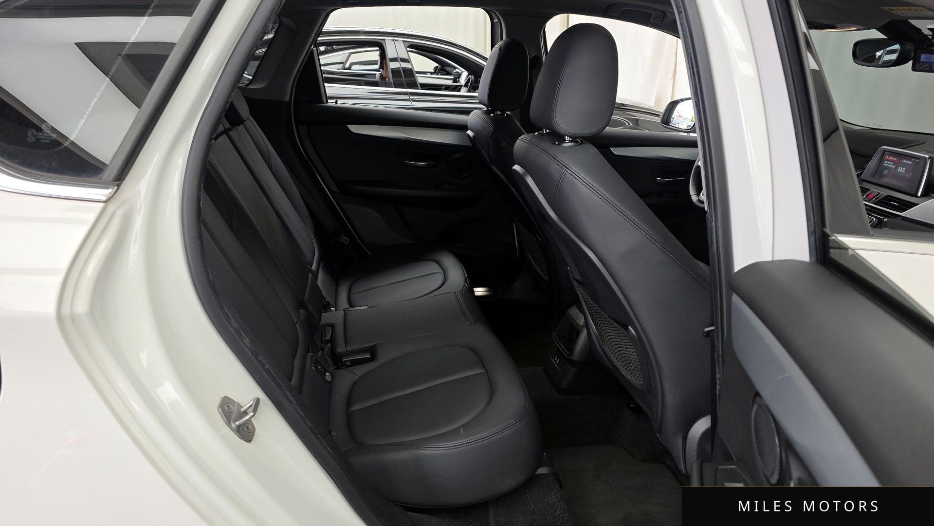 BMW 2-Series 2019 — миниатюра 11