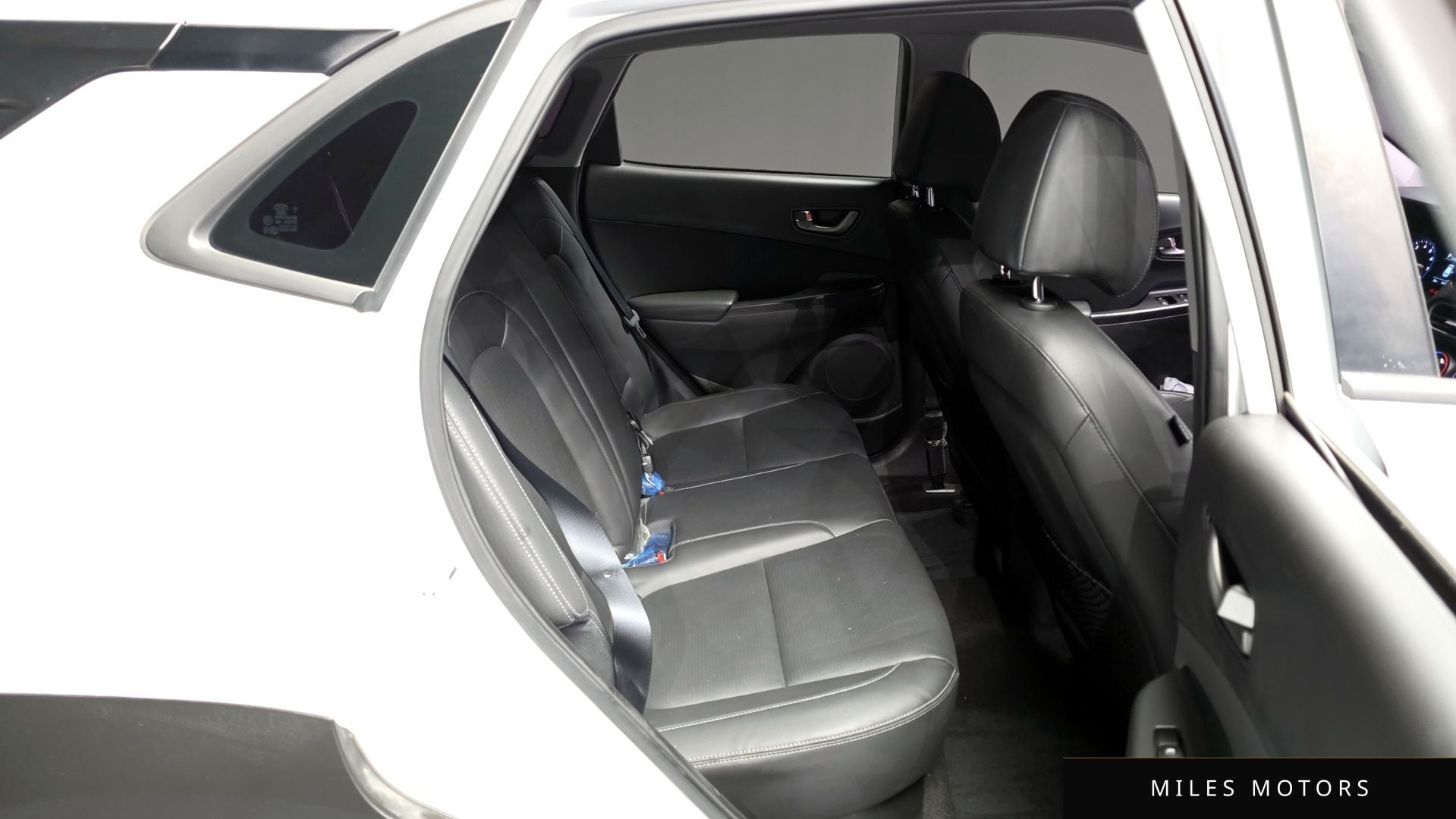 Hyundai Kona 2018 — миниатюра 18