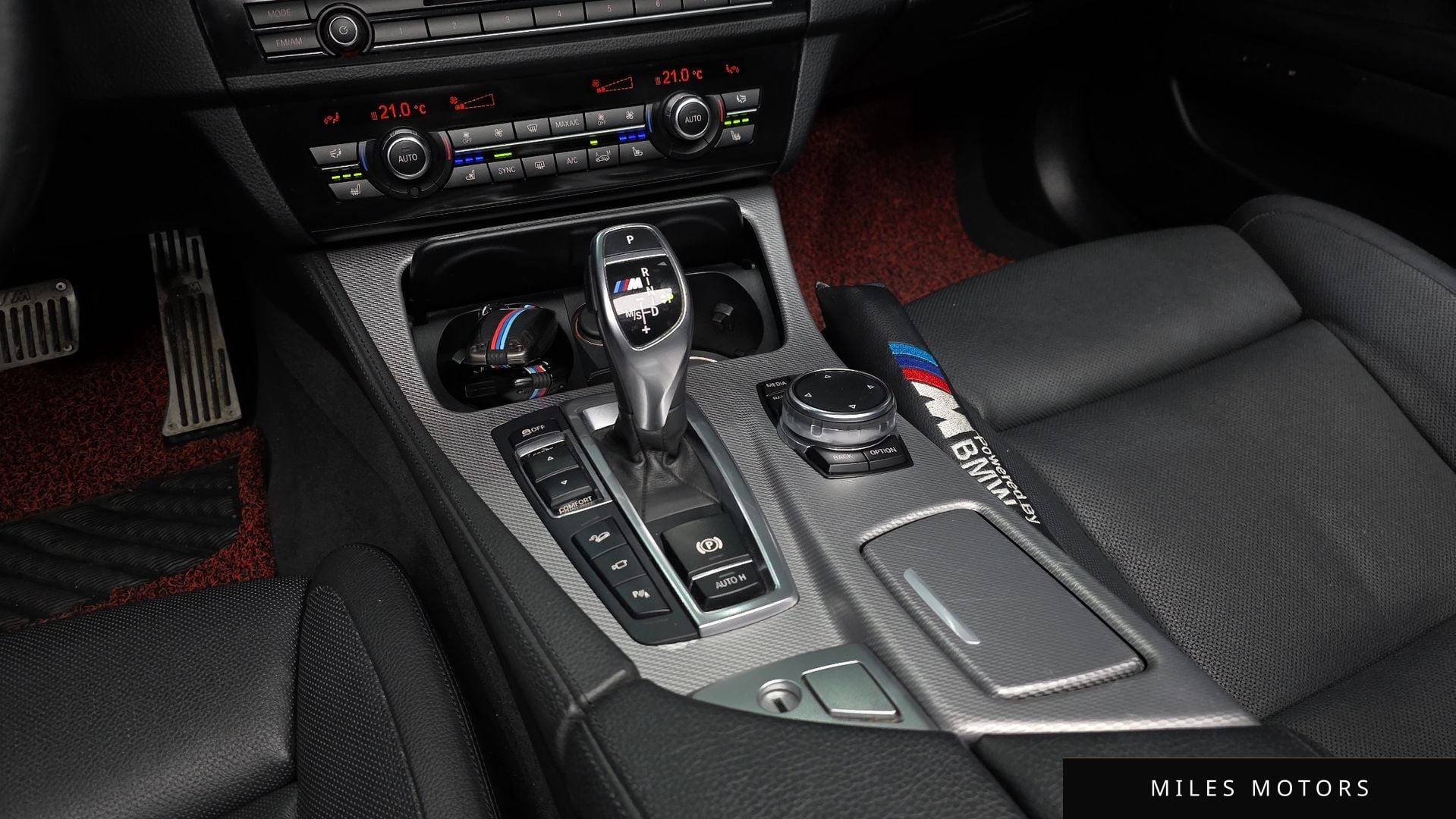 BMW 5 Series (F10) 2015 — миниатюра 11