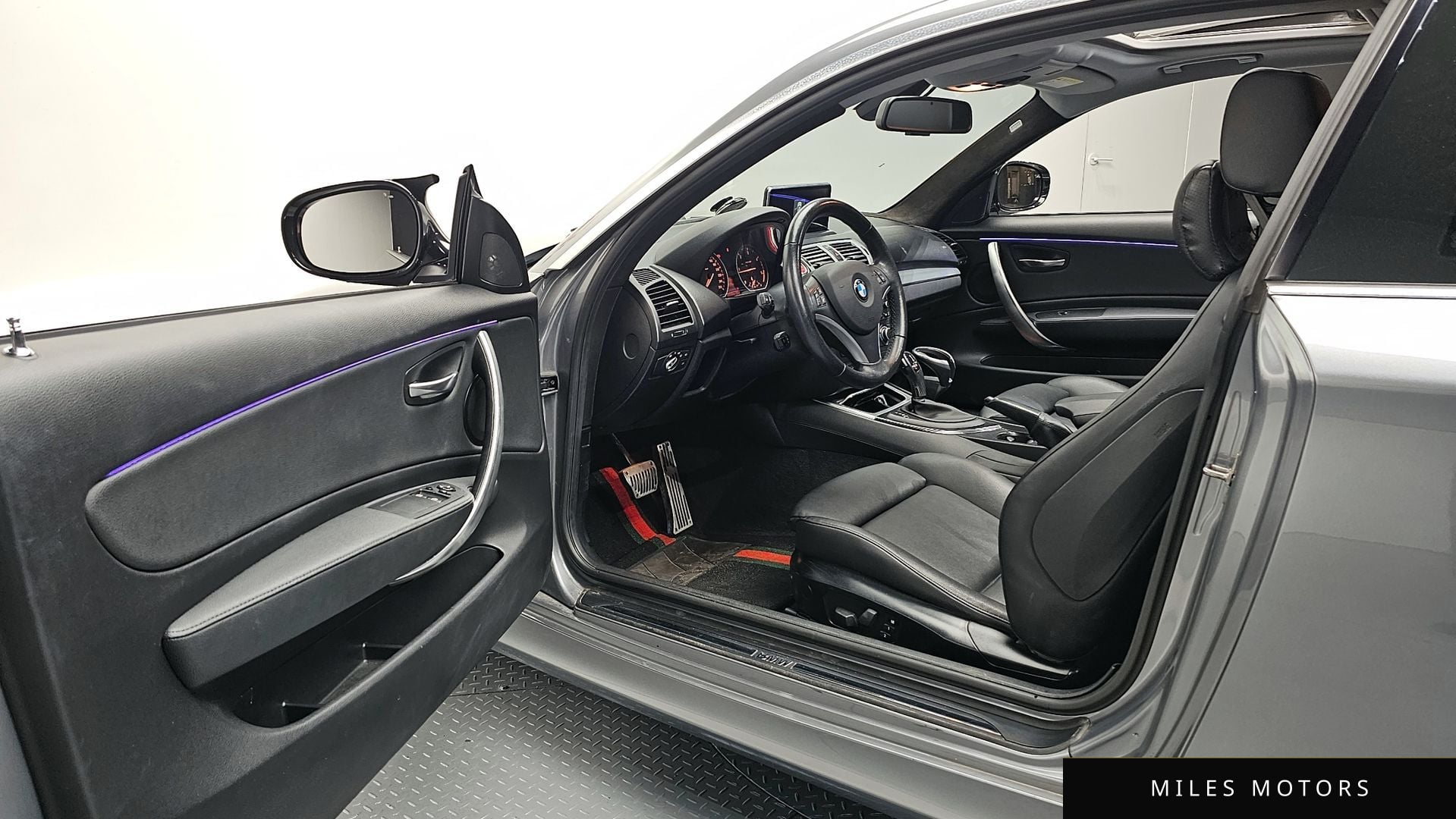 BMW 1시리즈 (E82) 2011 — миниатюра 10