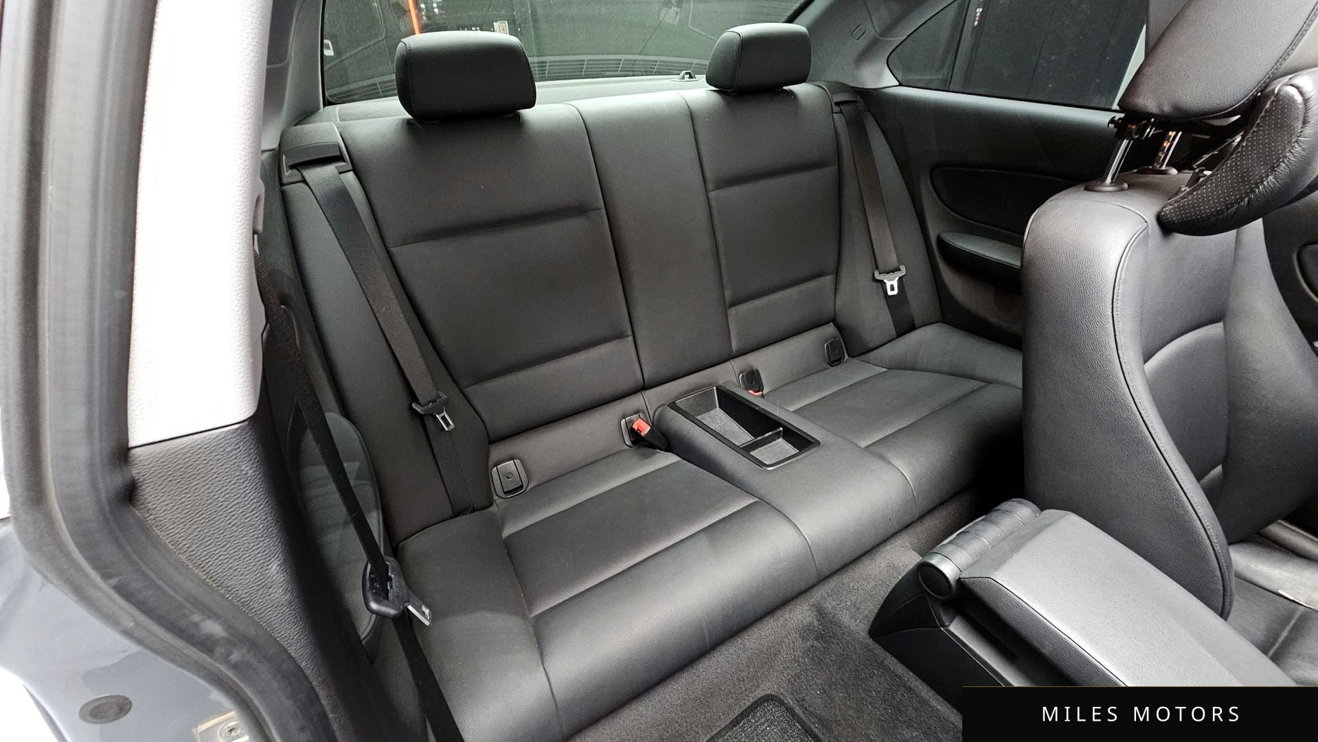 BMW 1시리즈 (E82) 2011 — миниатюра 11