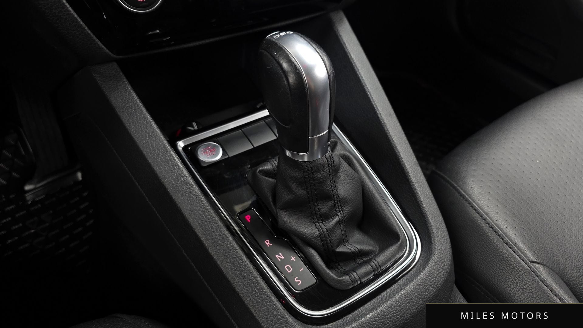 Volkswagen Jetta 2016 — миниатюра 9