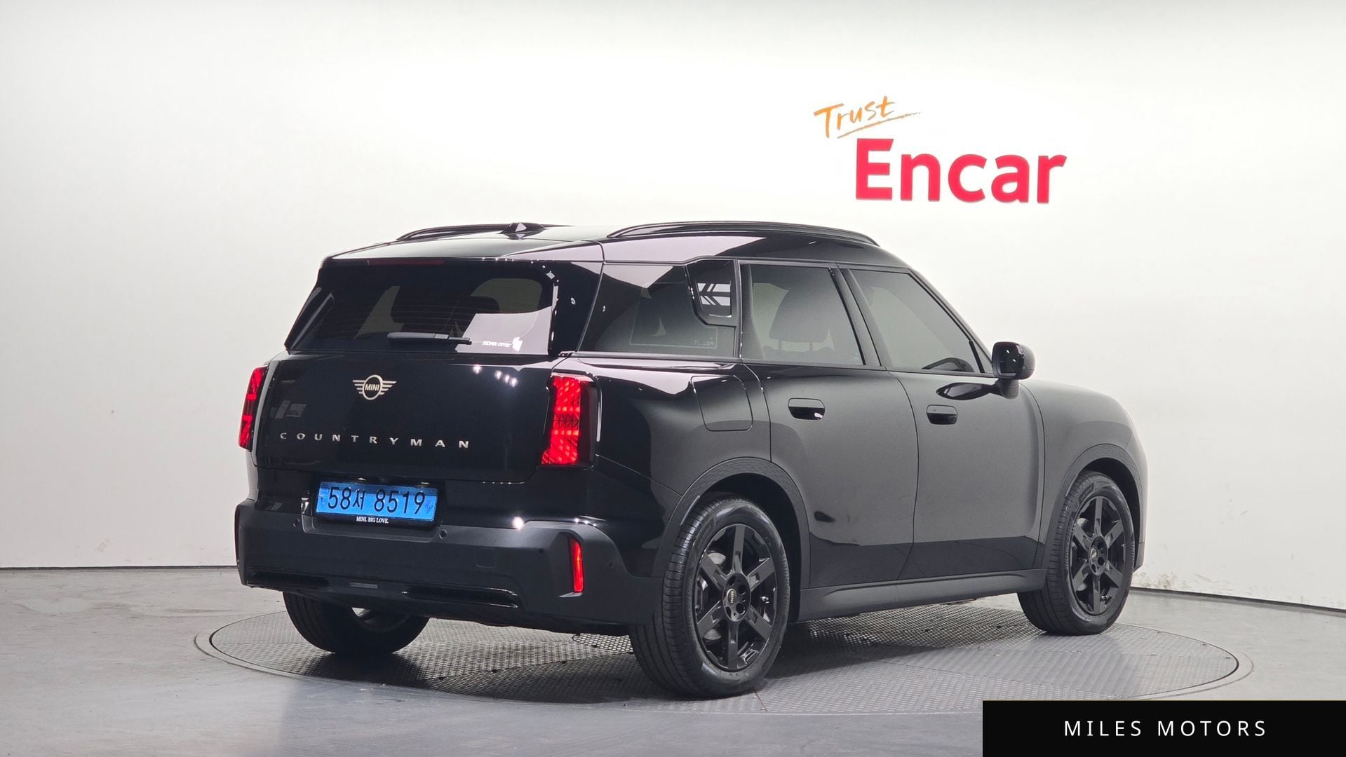 MINI 쿠퍼 컨트리맨 일렉트릭 2025 — миниатюра 2
