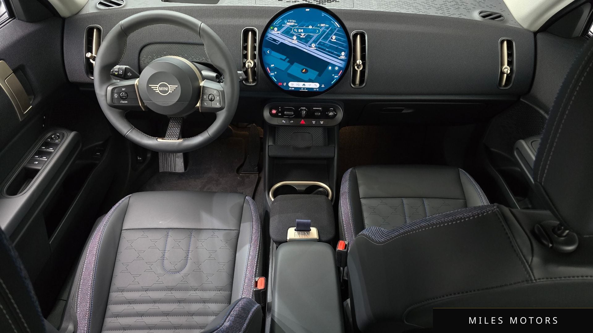 MINI 쿠퍼 컨트리맨 일렉트릭 2025 — миниатюра 10