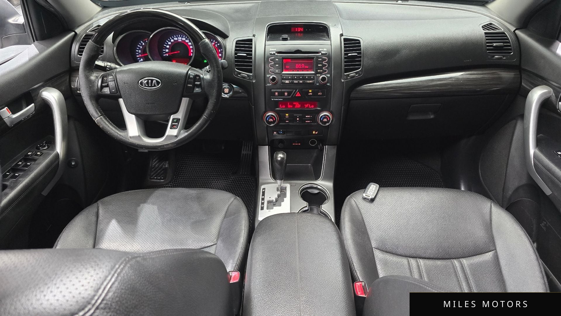 Kia Sorento 2011 — миниатюра 10