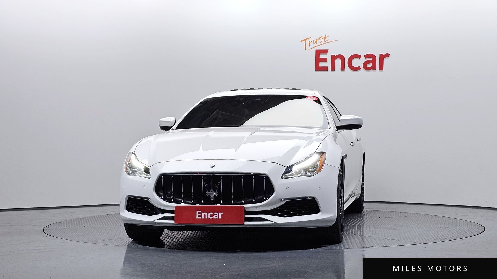 Maserati 콰트로포르테 2017 — миниатюра 3