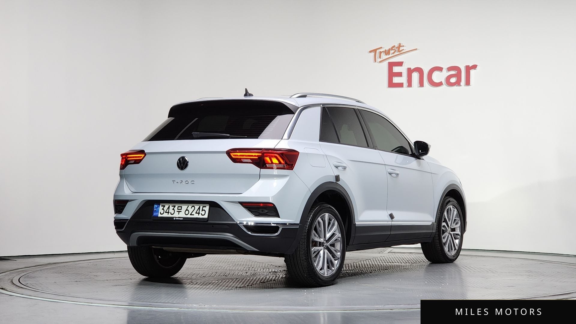 Volkswagen T-Roc 2021 — миниатюра 2
