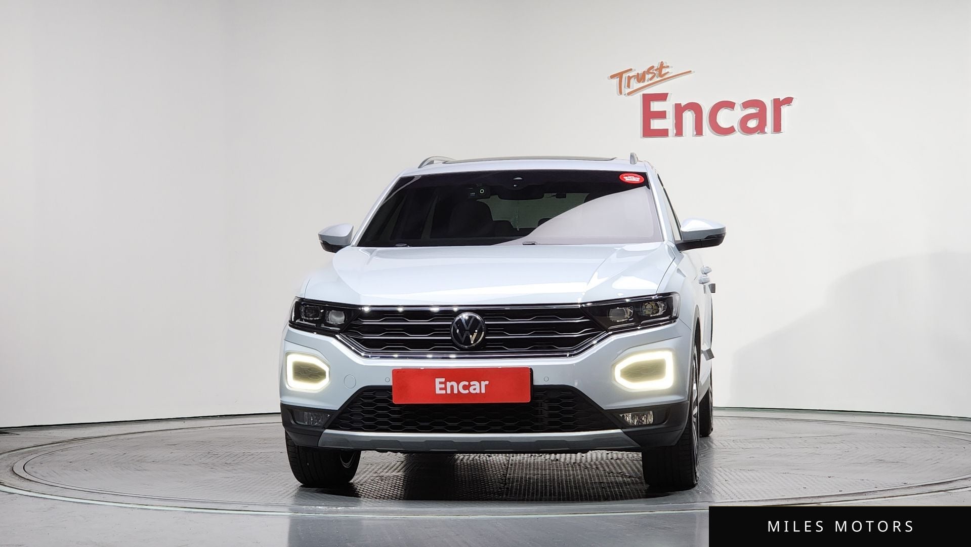 Volkswagen T-Roc 2021 — миниатюра 3