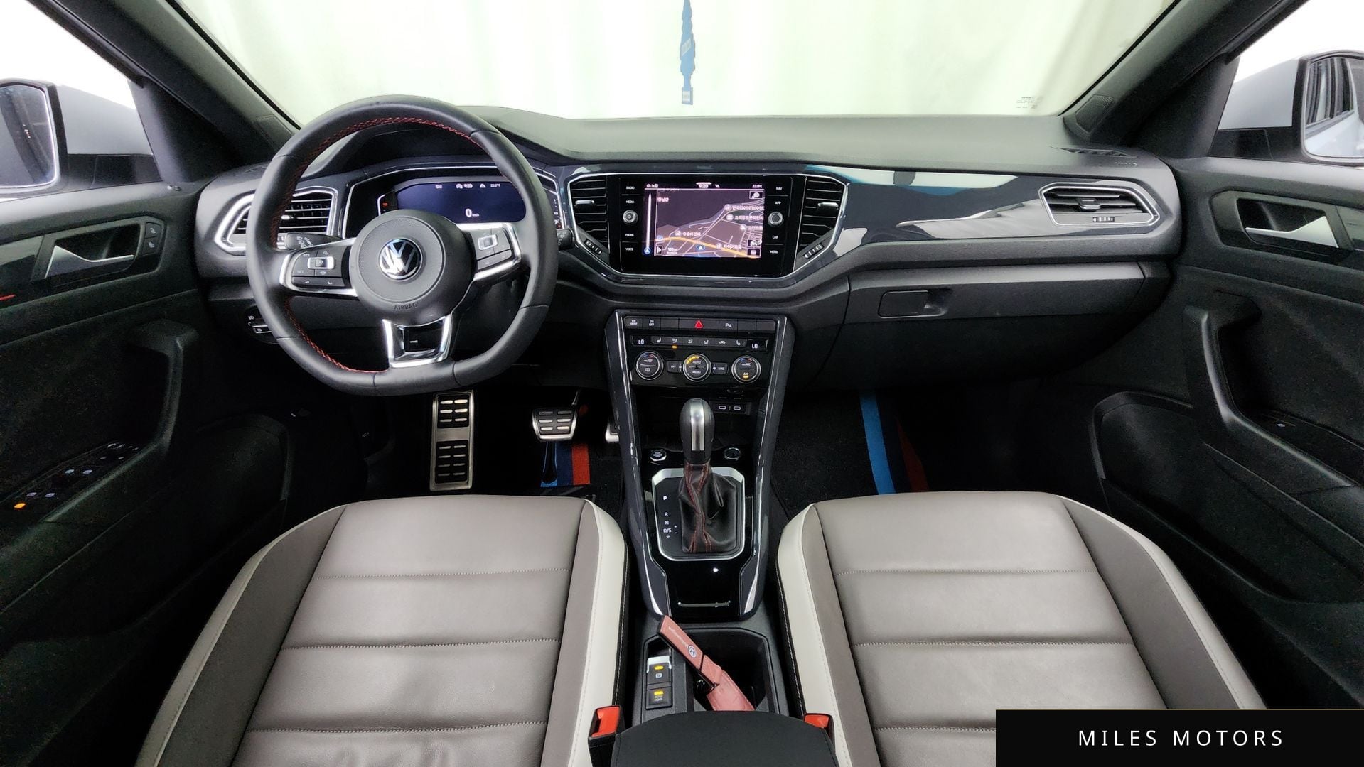 Volkswagen T-Roc 2021 — миниатюра 10