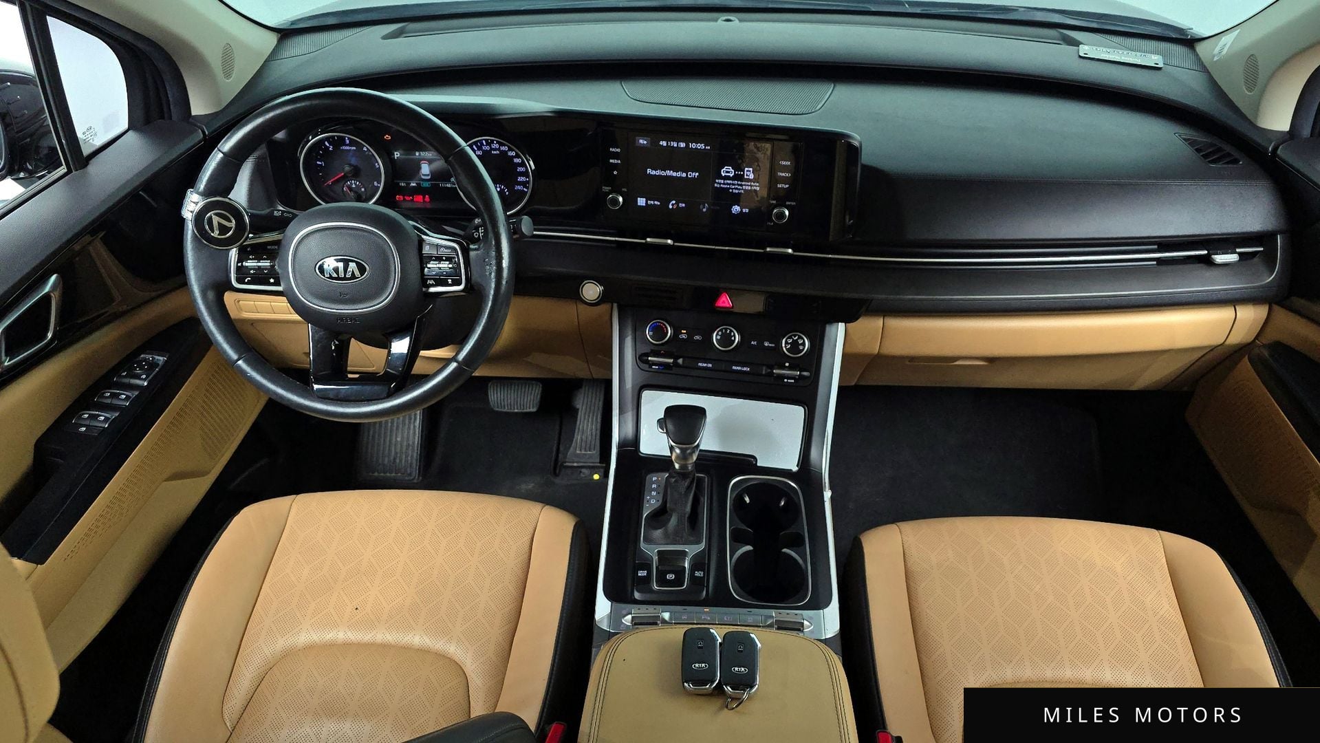 Kia Carnival 2021 — миниатюра 9