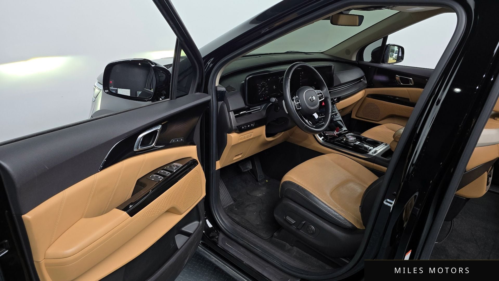 Kia Carnival 2021 — миниатюра 12