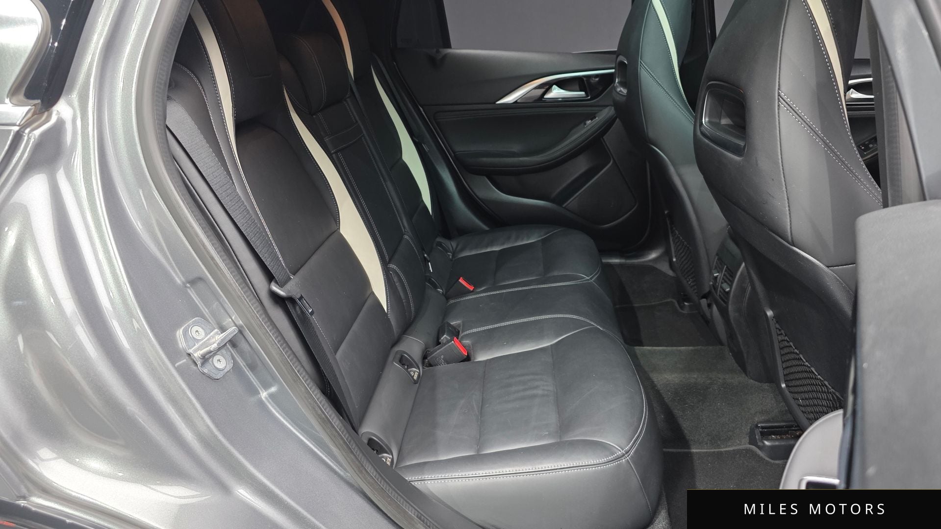 Infiniti Q30 2019 — миниатюра 18
