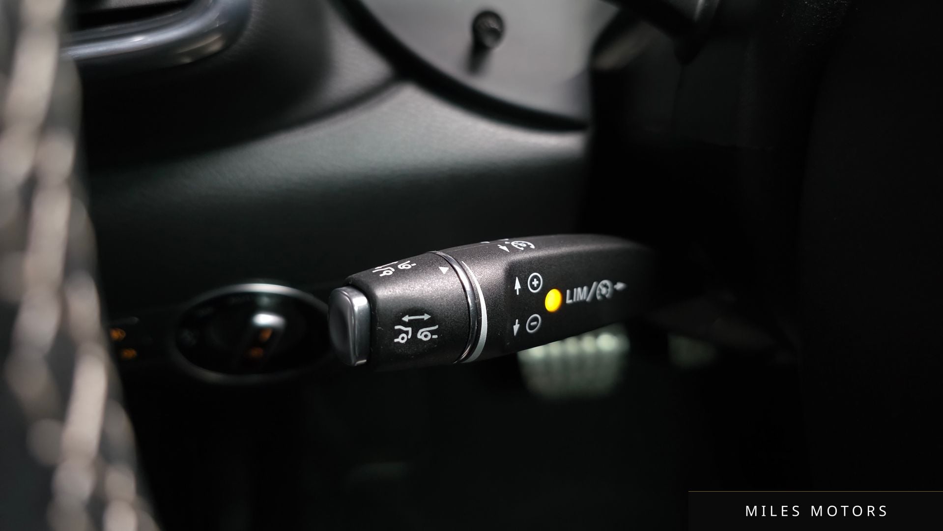 Infiniti Q30 2019 — миниатюра 24