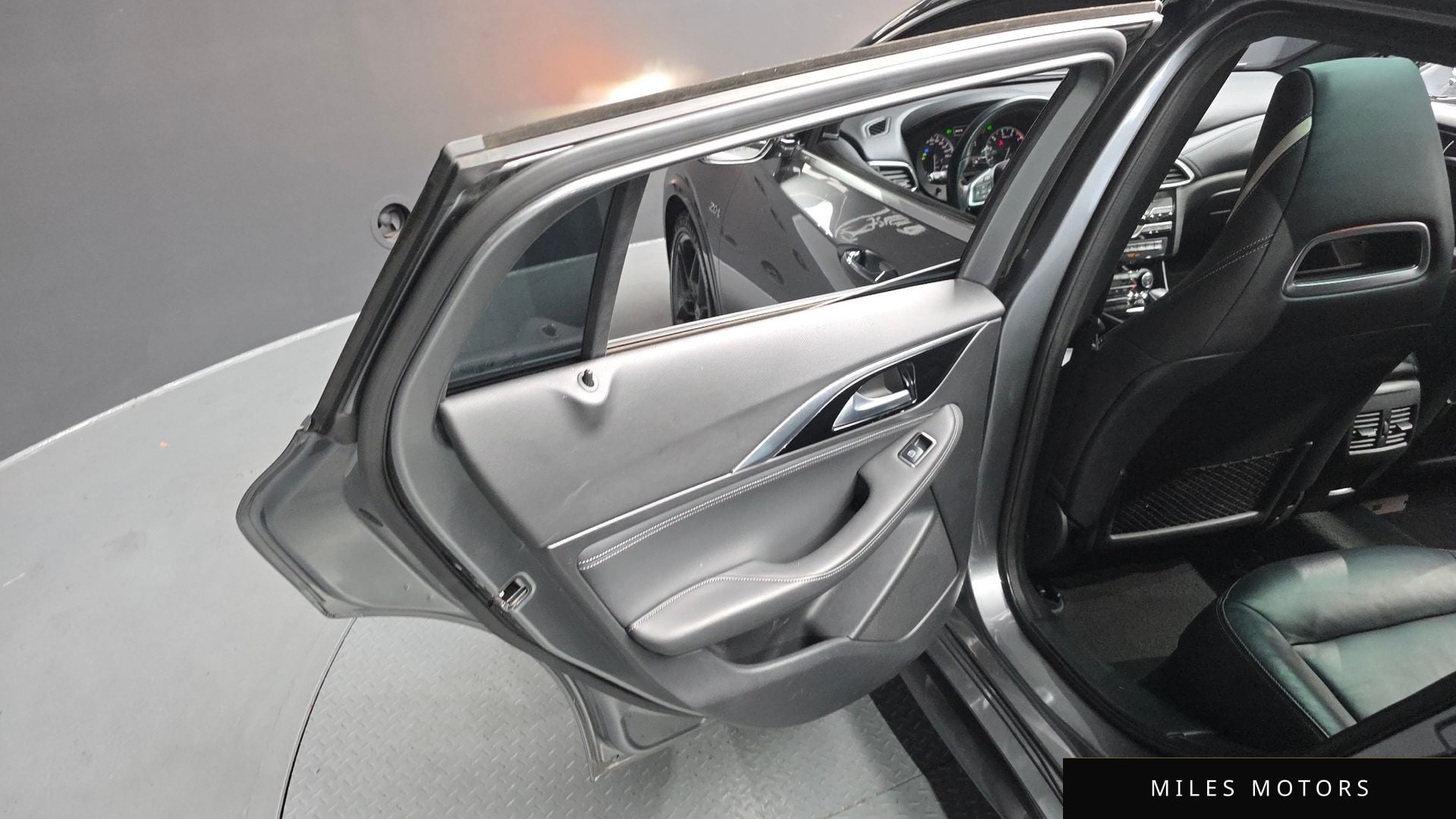 Infiniti Q30 2019 — миниатюра 15