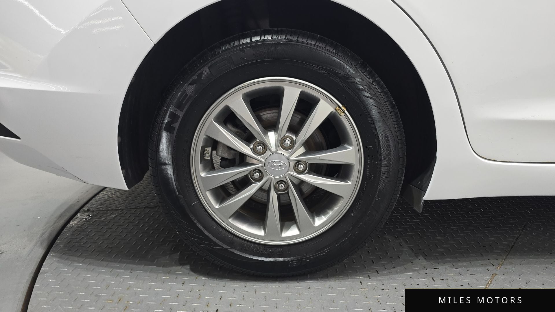 Hyundai AVANTE 2019 — миниатюра 5