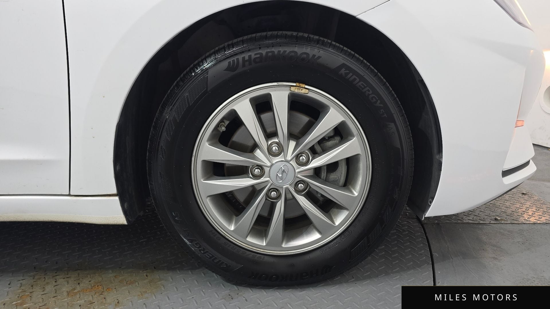 Hyundai AVANTE 2019 — миниатюра 7
