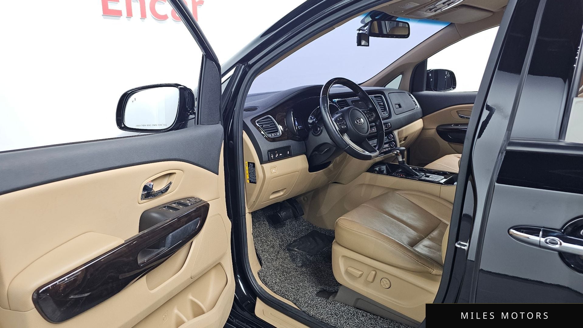 Kia Canival 2019 — миниатюра 12