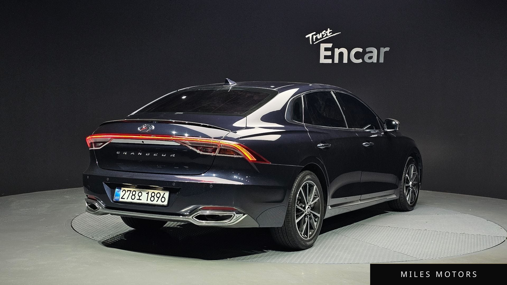 Hyundai Grandeur 2022 — миниатюра 2