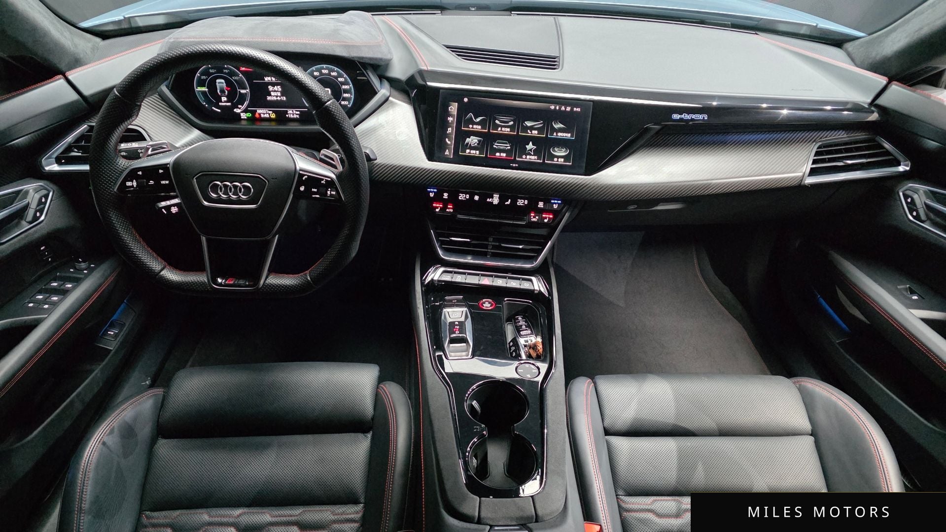 Audi RS e-tron GT 2022 — миниатюра 10