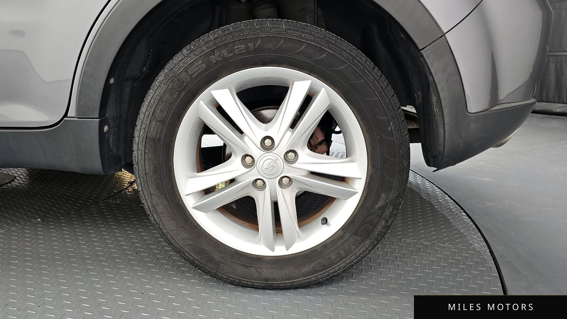 KG Mobility KORANDO 2014 — миниатюра 7