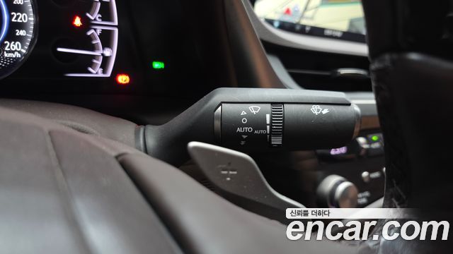 Лексус ES300h 2021 — миниатюра 15