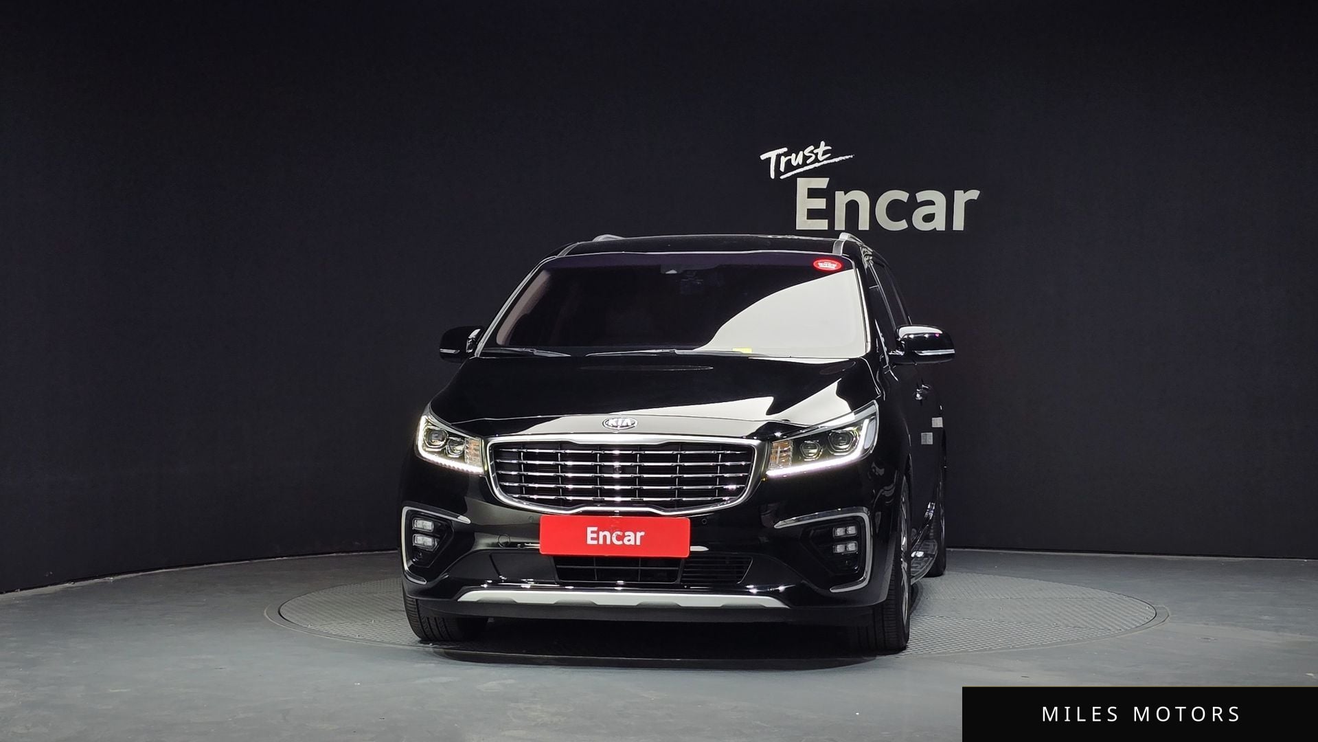 Kia Canival 2019 — миниатюра 3