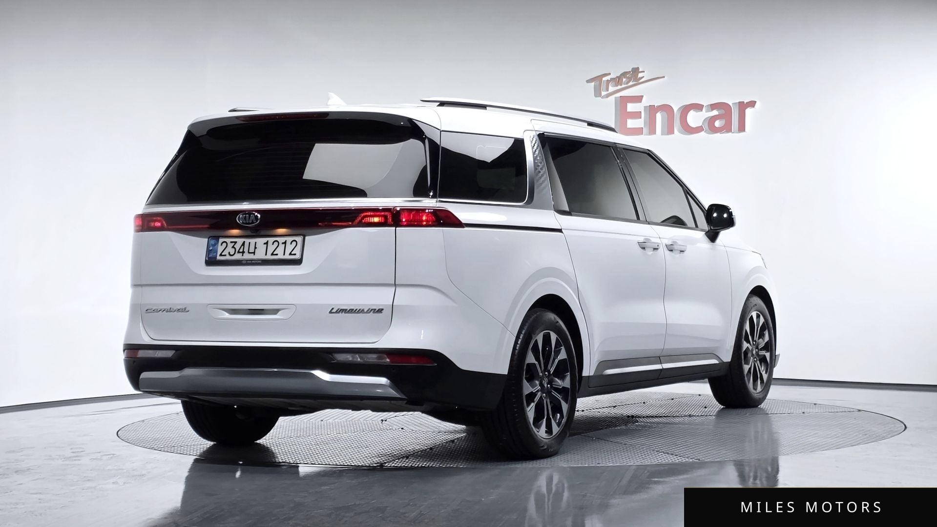 Kia Carnival 2021 — миниатюра 2