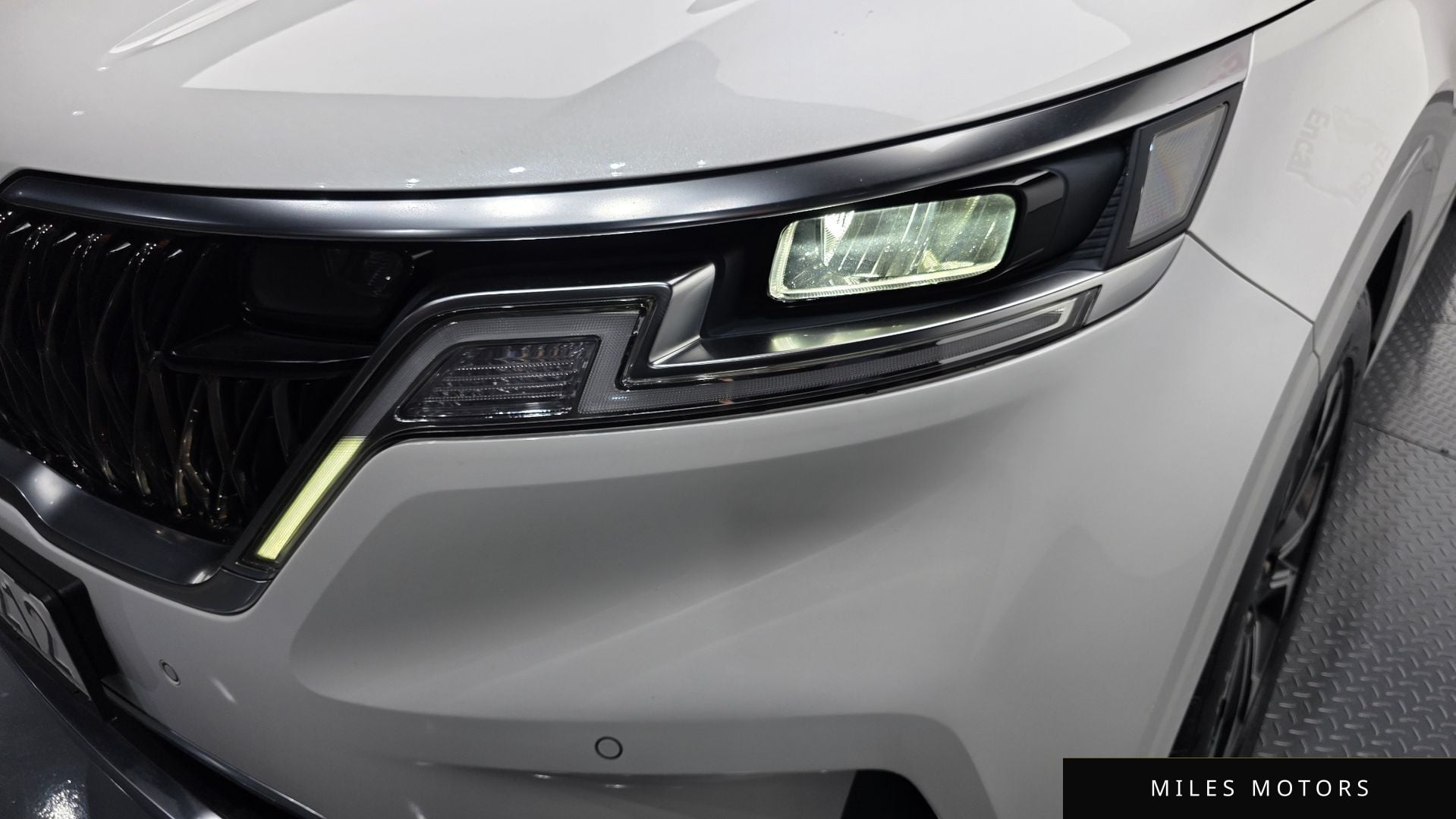 Kia Carnival 2021 — миниатюра 8